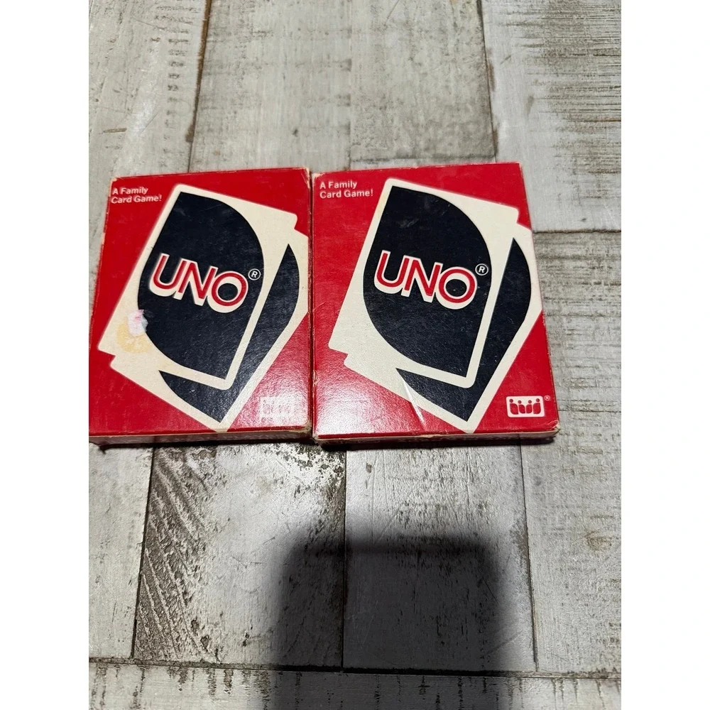 Vintage 1983 uno game